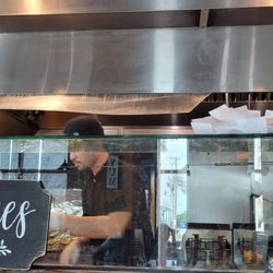 Cuenelli's Rotisserie Chicken & Grill