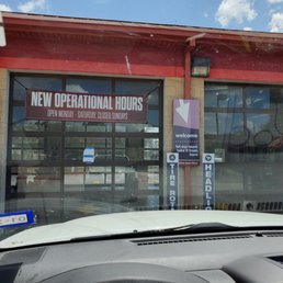 Exterior outside entrance of Jiffy Lube - Tuesday 2;38pm. 1 guy closing door in front of me. The other says "sorry, 1 hour lunch!" - Lakeway, Texas Exterior outside entrance of Jiffy Lube - Tuesday 2;38pm. 1 guy closing door in front of me. The other says "sorry, 1 hour lunch!" - Lakeway, Texas
