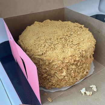 Yasukochi's Sweet Stop - 8" coffee crunch cake - Bakeries Near Me - San Francisco, California