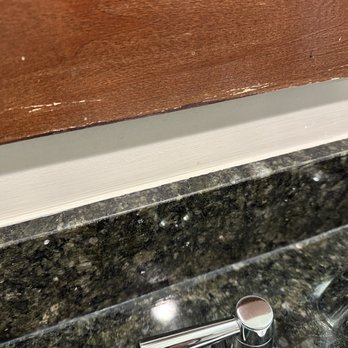 DoubleTree by Hilton Minneapolis Airport - Toothpaste spatter all over back splash and walls - Hotels Near Me - Bloomington, Minnesota DoubleTree by Hilton Minneapolis Airport - Toothpaste spatter all over back splash and walls - Hotels Near Me - Bloomington, Minnesota