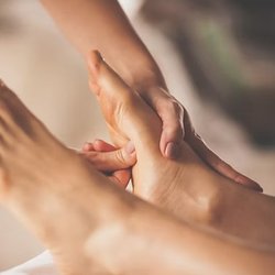 QQ Massage - Welcome to QQ Massage -- a brand new, clean, and relaxing space designed to help you unwind and recharge.