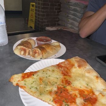 Sliceworks - Pizza Near Me - Denver, Colorado Sliceworks - Pizza Near Me - Denver, Colorado