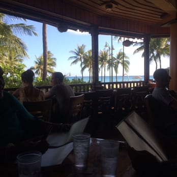 Lulu's Waikiki - It's a beautiful, hot day! - Burgers Near Me - Honolulu, Hawaii Lulu's Waikiki - It's a beautiful, hot day! - Burgers Near Me - Honolulu, Hawaii