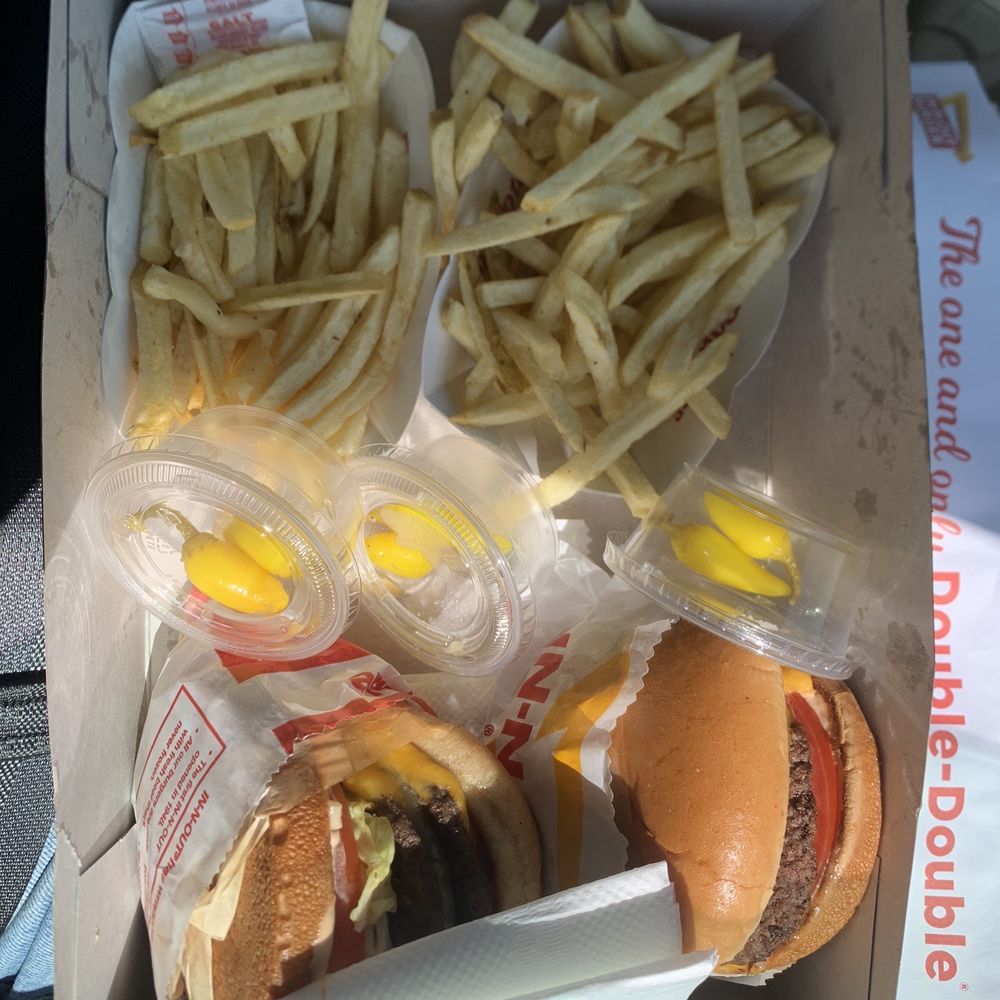 In-N-Out Burger - Number 1 & 2 w/ whole grilled onions & sliced chilis with chilis on the side as well. - Burgers Near Me - South Gate, California In-N-Out Burger - Number 1 & 2 w/ whole grilled onions & sliced chilis with chilis on the side as well. - Burgers Near Me - South Gate, California