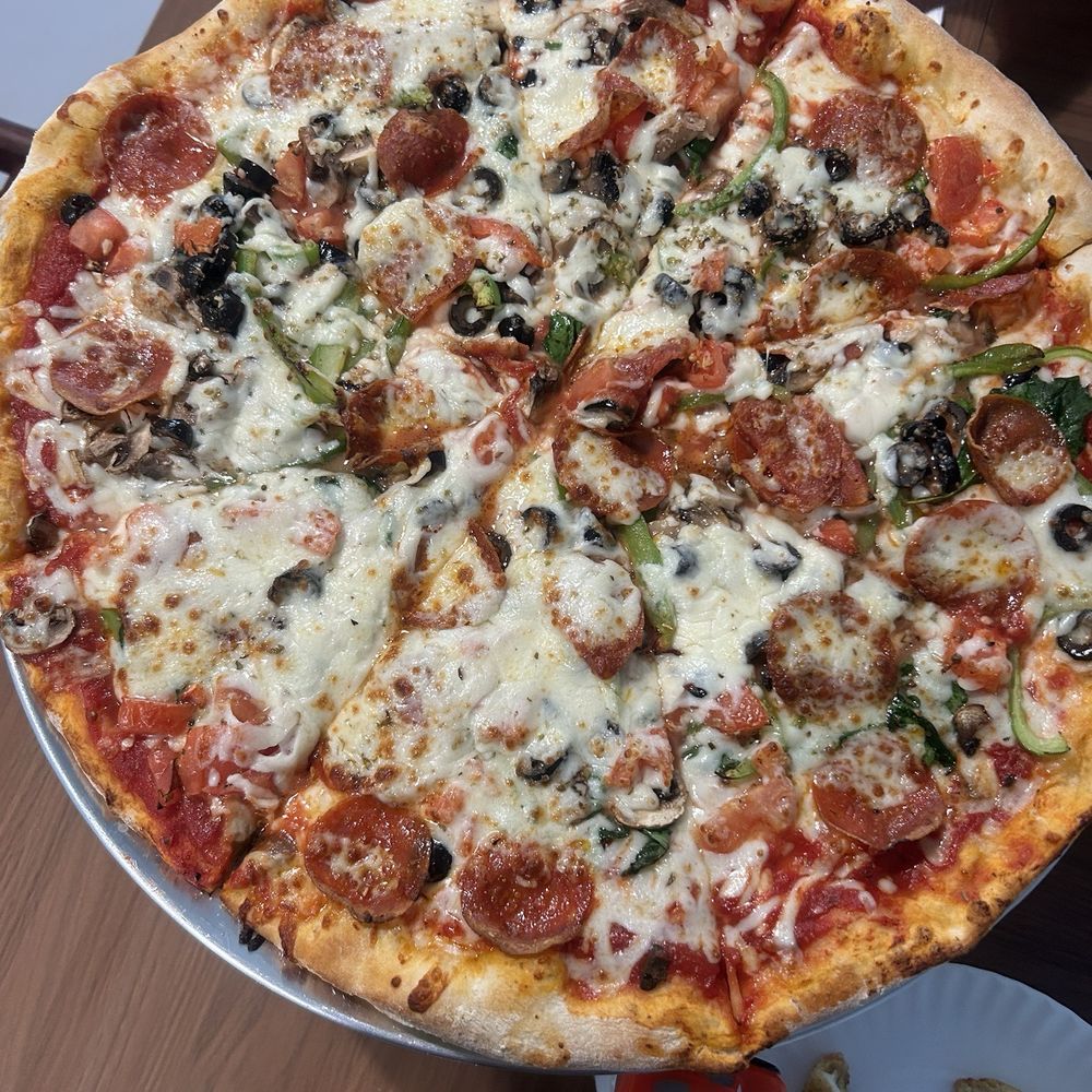 Siena's Pizza - Veggie pizza add pepperoni - Pizza Near Me - St Johns, Florida Siena's Pizza - Veggie pizza add pepperoni - Pizza Near Me - St Johns, Florida