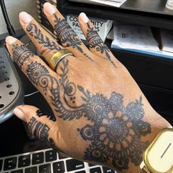 Henna By Farah Shabbir