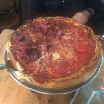 Giordano's - Pizza Near Me - Rosemont, Illinois Giordano's - Pizza Near Me - Rosemont, Illinois