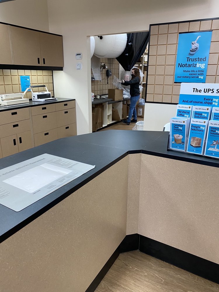 THE UPS STORE 13 Photos 2028 S Hwy 53, La Grange, Kentucky