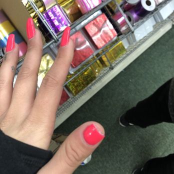 Top Solar Nails - Nails looked horrible - Nail Salons Near Me - Tualatin, Oregon
