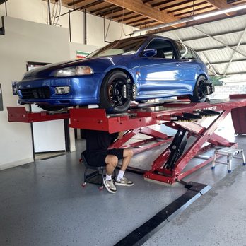 Top Alignment - Mugen EG on the Hunter alignment rack. - Auto Repair Near Me - Ontario, California Top Alignment - Mugen EG on the Hunter alignment rack. - Auto Repair Near Me - Ontario, California