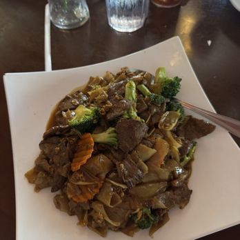 Bua Thai Cuisine - Thai Near Me - Claremont, California Bua Thai Cuisine - Thai Near Me - Claremont, California