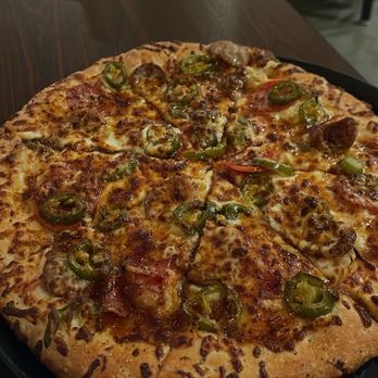 TailGate Brewery -  Germantown - Hot honey pizza - Breweries Near Me - Nashville, Tennessee