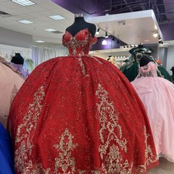 Marissa’s Bridal - Beautiful formal dresses