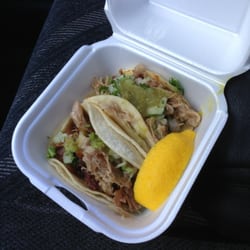 Los Osos Mexican Market - Carnitas tacos...delicious...and only a buck twenty-nine each!