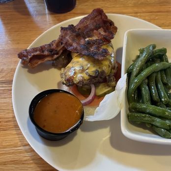 Applebee's Grill + Bar - NEW Whole Lotta Bacon Burger no bun - Sports Bars Near Me - Frankfort, Kentucky Applebee's Grill + Bar - NEW Whole Lotta Bacon Burger no bun - Sports Bars Near Me - Frankfort, Kentucky