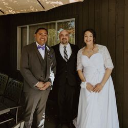 Pastor Kevin Ibanez Wedding Officiant/Bilingual Weddings - After our ceremony with Pastor Kevin