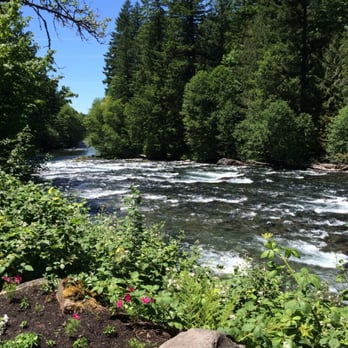 High Country Expeditions - The mckinzie river - Rafting/Kayaking Near Me - McKenzie Bridge, Oregon