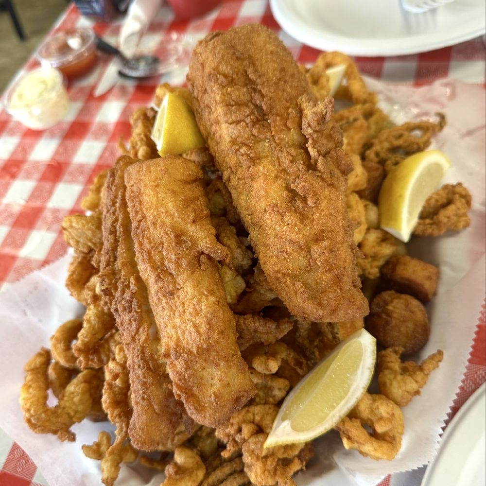 Mom's Nothing Fancy - Fisherman Platter - Seafood Near Me - Southington, Connecticut Mom's Nothing Fancy - Fisherman Platter - Seafood Near Me - Southington, Connecticut