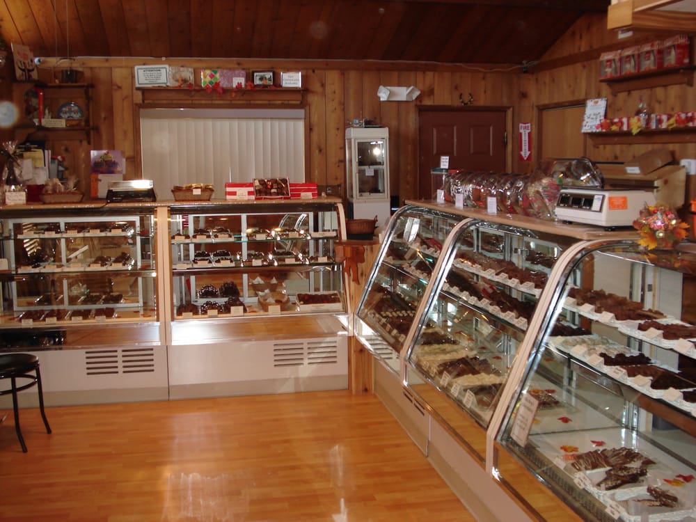 Richey's Chocolates Logo