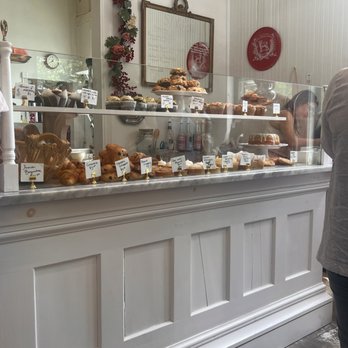 The Lost Lamb - Patisserie/Cake Shop Near Me - Stockbridge, Massachusetts The Lost Lamb - Patisserie/Cake Shop Near Me - Stockbridge, Massachusetts