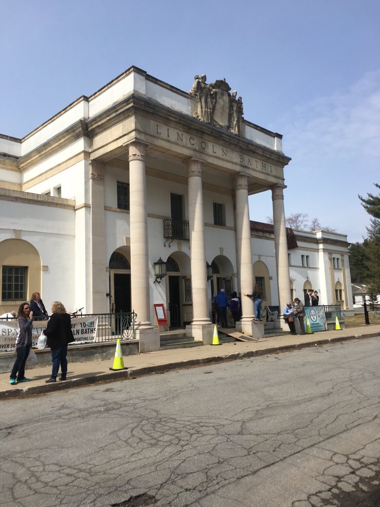 LINCOLN BATHS Updated September 2024 Saratoga Springs, New York