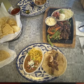 Cactus Grill - Mexican Near Me - Leawood, Kansas