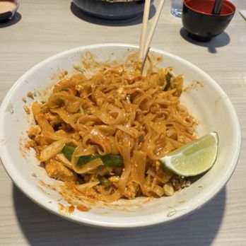 Kasai Sushi Bar & Kitchen - Pad Thai - Japanese Near Me - Gainesville, Florida Kasai Sushi Bar & Kitchen - Pad Thai - Japanese Near Me - Gainesville, Florida