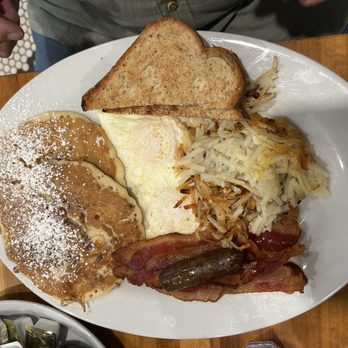 Cafe Fleur De Lis - Southern breakfast - Coffee & Tea Near Me - New Orleans, Louisiana