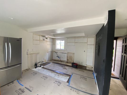 Demolition Services - With our nine years serving the area of Los Angeles, we are the most capable hauling company for your residential or commercial project. We have what it takes to handle any size of debris, junk, or trash within your property. Our trained specialists, along with our high-standard equipment, ensure efficient, fast, and reliable services. In addition, we offer the most competitive rates in the metro. Allow the most credible hauling company in Downey to take care of your disposal needs. Book an appointment today! Demolition Services - With our nine years serving the area of Los Angeles, we are the most capable hauling company for your residential or commercial project. We have what it takes to handle any size of debris, junk, or trash within your property. Our trained specialists, along with our high-standard equipment, ensure efficient, fast, and reliable services. In addition, we offer the most competitive rates in the metro. Allow the most credible hauling company in Downey to take care of your disposal needs. Book an appointment today!