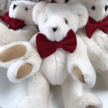 Vermont Teddy Bear - Toy Stores Near Me - Shelburne, Vermont