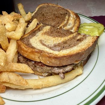 50's Diner - Cheeseburger Melt aka Patty Melt - American Near Me - Dedham, Massachusetts