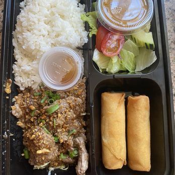 Thai Chaiyo Tustin - 5/9/24 (thu): Lunch special - Beef Garlic & Black Pepper Sauce. Yummy!! - Thai Near Me - Tustin, California