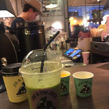 Joe & The Juice - Joe's Green Mile Juice and the ginger and turmeric shot - Cafes Near Me - Sydney, NSW
