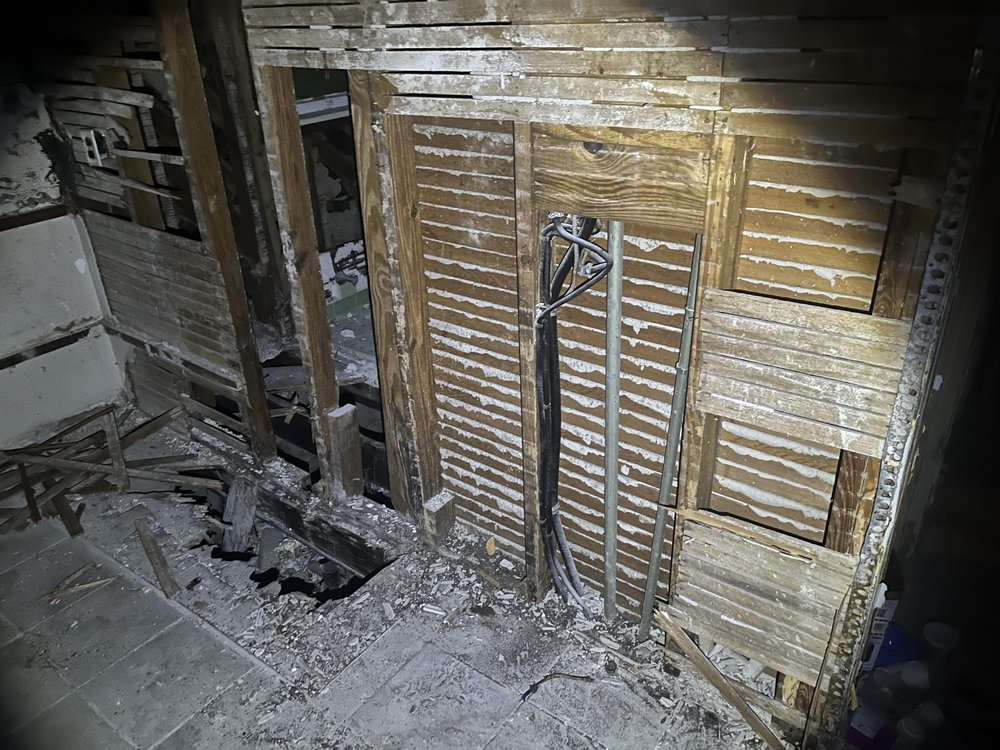 Slide of BAMM Construction Services Inc