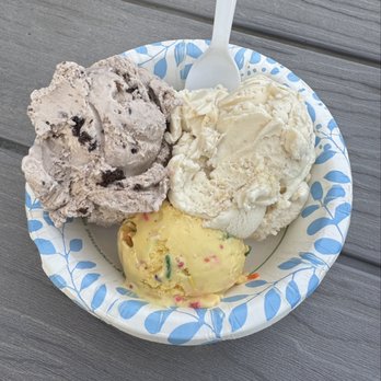 Paradice Cream - Three Scoops - Ice Cream & Frozen Yogurt Near Me - Loveland, Colorado Paradice Cream - Three Scoops - Ice Cream & Frozen Yogurt Near Me - Loveland, Colorado