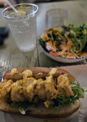 Islander 71 Fish House and Raw Bar by null