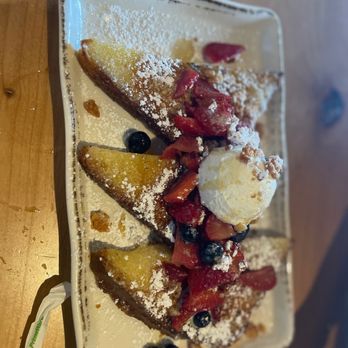 Kitchen Social - French toast - New American Near Me - Dublin, Ohio