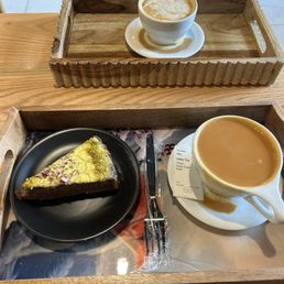 Date cake, Yemeni chai Date cake, Yemeni chai