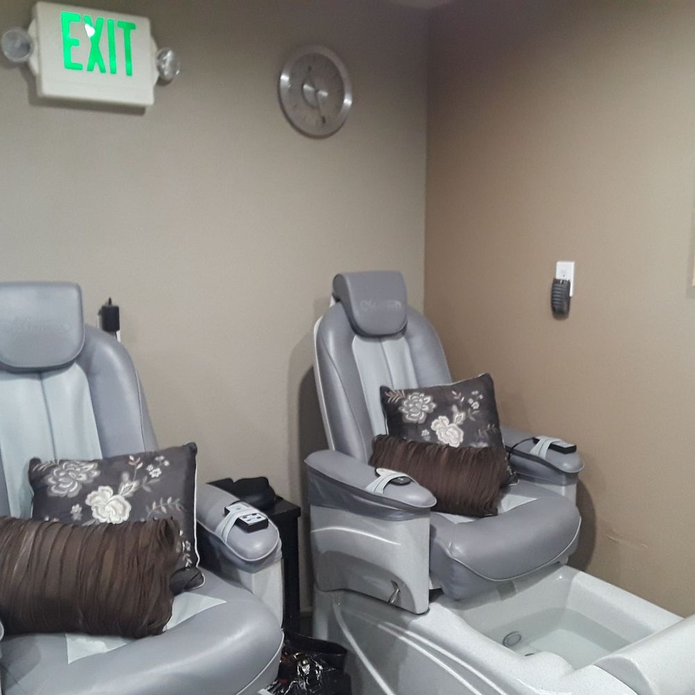 A Finer Image - Hair Salons Near Me - Carson City, Nevada