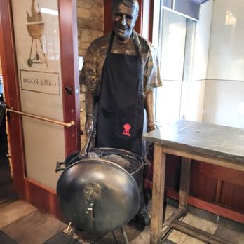 Weber Grill Restaurant - George Stephen, the inventor of the Weber kettle is waiting to greet you. - Barbeque Near Me - Chicago, Illinois Weber Grill Restaurant - George Stephen, the inventor of the Weber kettle is waiting to greet you. - Barbeque Near Me - Chicago, Illinois