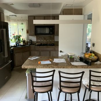 Elegant Kitchens & Bath - This is the before picture - General Contractors Near Me - Orange, California Elegant Kitchens & Bath - This is the before picture - General Contractors Near Me - Orange, California