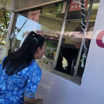 Swrlies - Delicious - Ice Cream & Frozen Yogurt Near Me - Los Angeles, California