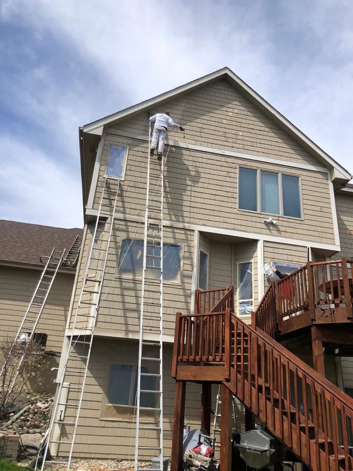 Slide of Ardila Remodeling