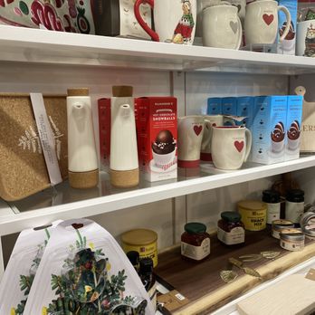 Cranberry Scoop - Gifts - Accessories Near Me - Los Altos, California