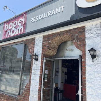 Bagel Nosh Deli - 7/24/22 Exterior/entrance - Bagels Near Me - Santa Monica, California