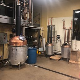 Tour at Ugly Dog.