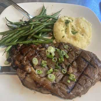 Cafeteria 15L - Grilled Hawaiian Rib Eye Steak - Breakfast & Brunch Near Me - Sacramento, California