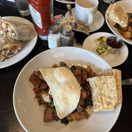 The spread - IG @bougiefoodieboi The spread - IG @bougiefoodieboi