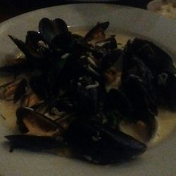 The Old Custom House - Moules mariniere main course