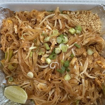 Tuk Tuk Thai Kitchen - Pad Thai - Thai Near Me - Houston, Texas